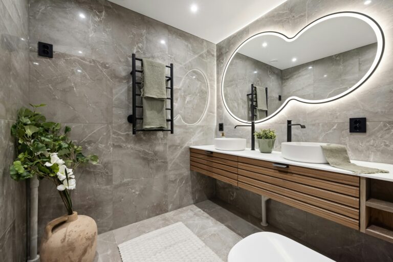 Großes Badezimmer gestalten – Ideen, Trends & Inspirationen